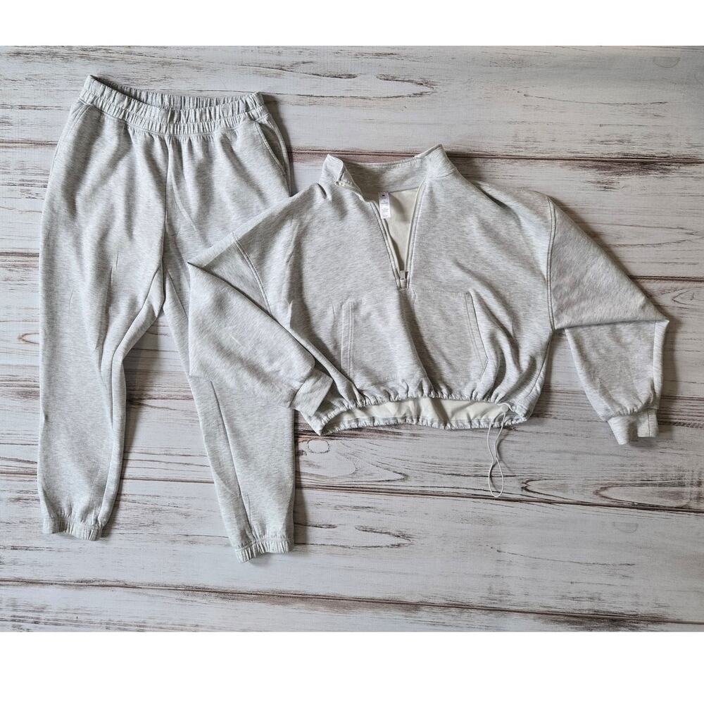 Yogalicious Scuba Nadia Half Zip Matching Jogger Set sz Light Gray